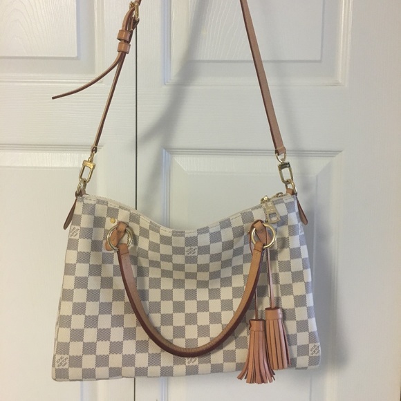 Louis Vuitton Lymington bag❌PRICE FIRM❌ - Picture 9 of 11